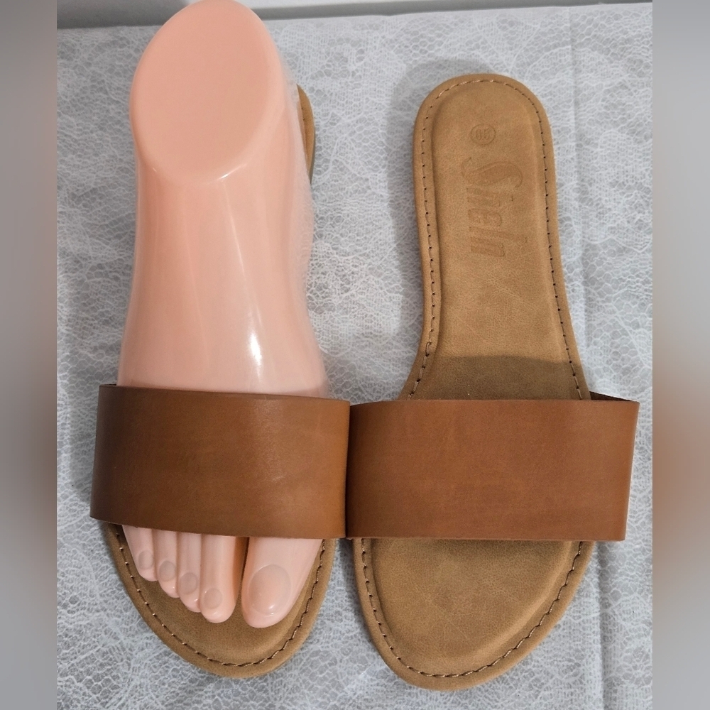 Shein 6.5 Flat Sandals Open Toe Beige Slip On No Wear On Top